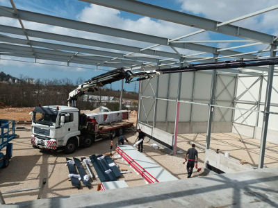 Oktopus - montaža panela i stakla